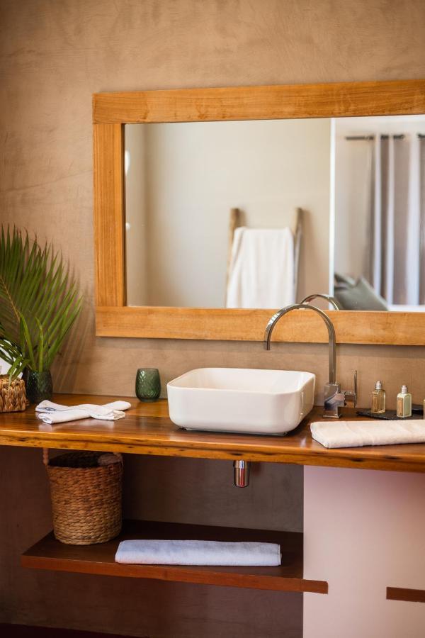 Karibuni Boutique Hotel (Adults Only) كول دي ساك المظهر الخارجي الصورة